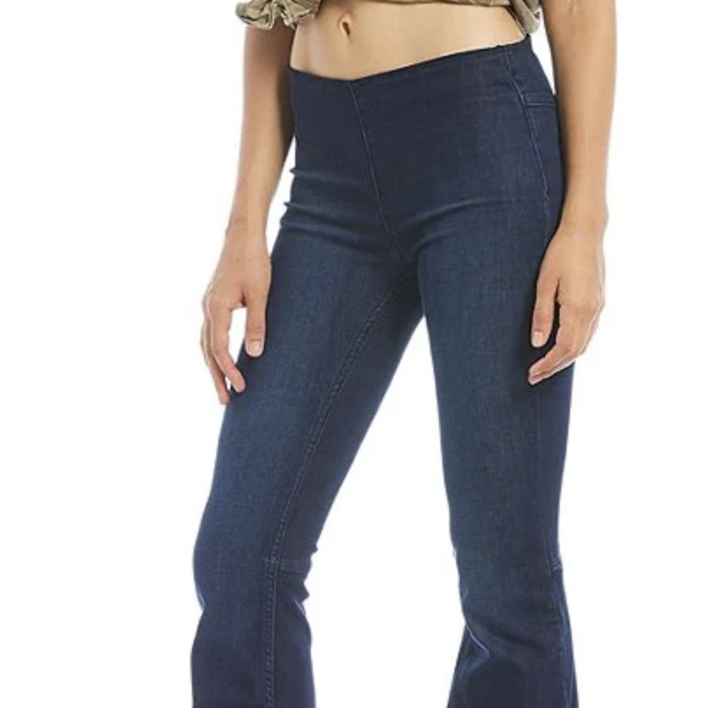 Free People Gummy Pull-On Flare Leg Jeans